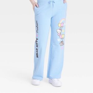 NWT Women’s Hello Kitty & Pusheen Graphic Flare Lounge Pants M